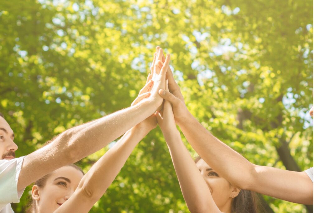 Bi quyet to chuc team building tri tue