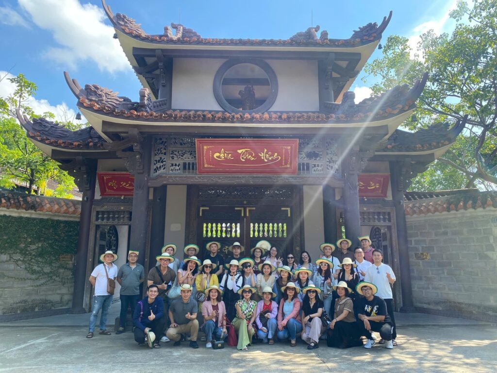 Du lịch doanh nghiệp độc lạ và xu hướng company trip mới 1 Du lich doanh nghiep doc la ngay cang duoc ua chuong