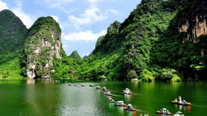 Tour Ninh Bình: Tràng An – Bái Đính – Đầm Vân Long 2 ngày 1 đêm