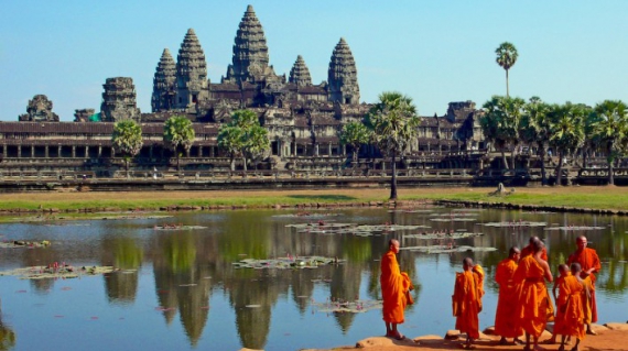 Tour Campuchia: Angkor Wat – Hoàng Cung – Chùa Vàng Bạc 4 ngày 3 đêm (Đường Bay)